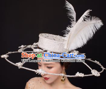 Traditional Chinese Stage Show White Feather Top Hat Headdress Handmade Catwalks Hair Accessories for Women