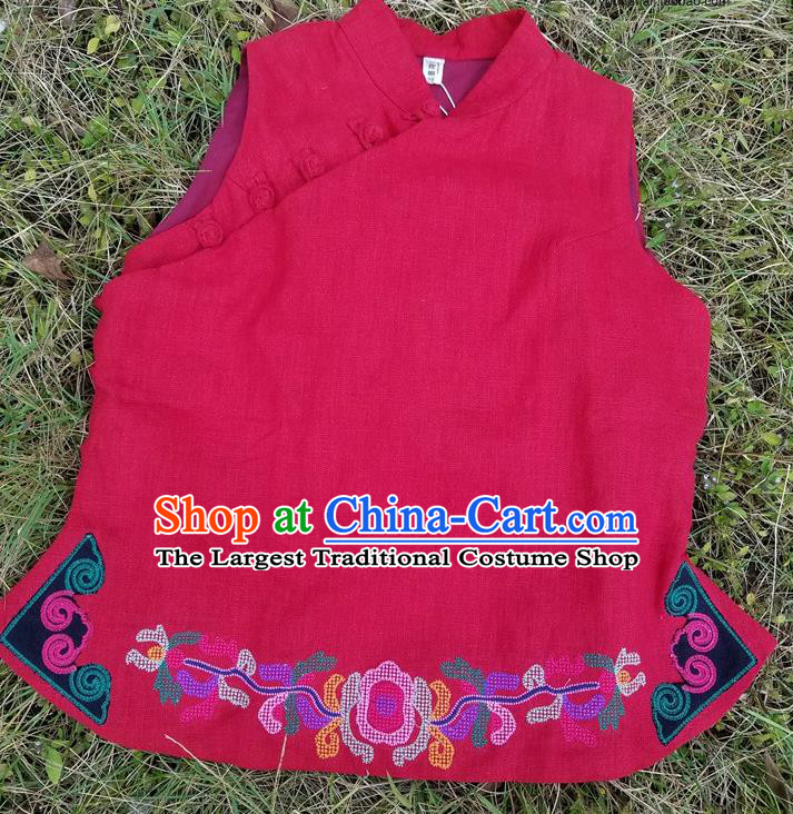 Traditional Chinese Red Embroidered Vest Handmade National Costume Upper Outer Garment for Women