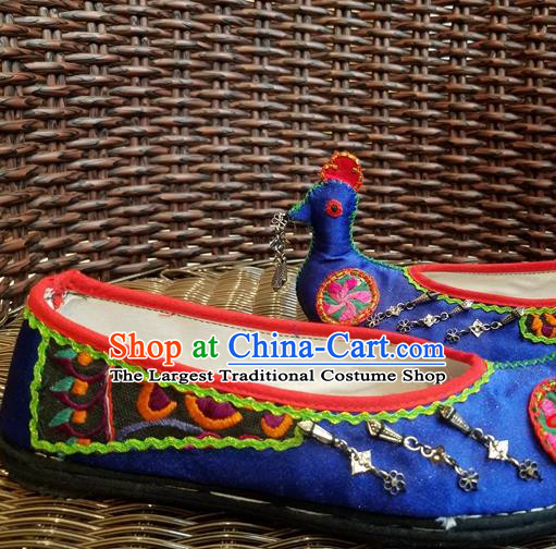 Traditional Chinese Ethnic Blue Mandarin Duck Shoes Embroidered Shoes Yunnan National Shoes for Women