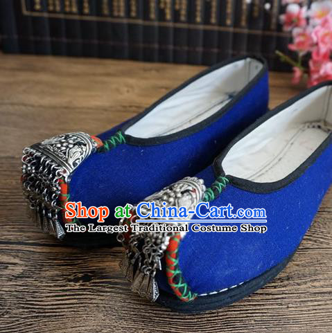 Traditional Chinese Handmade Silver Blue Cloth Shoes Yunnan National Shoes Embroidered Shoes for Women