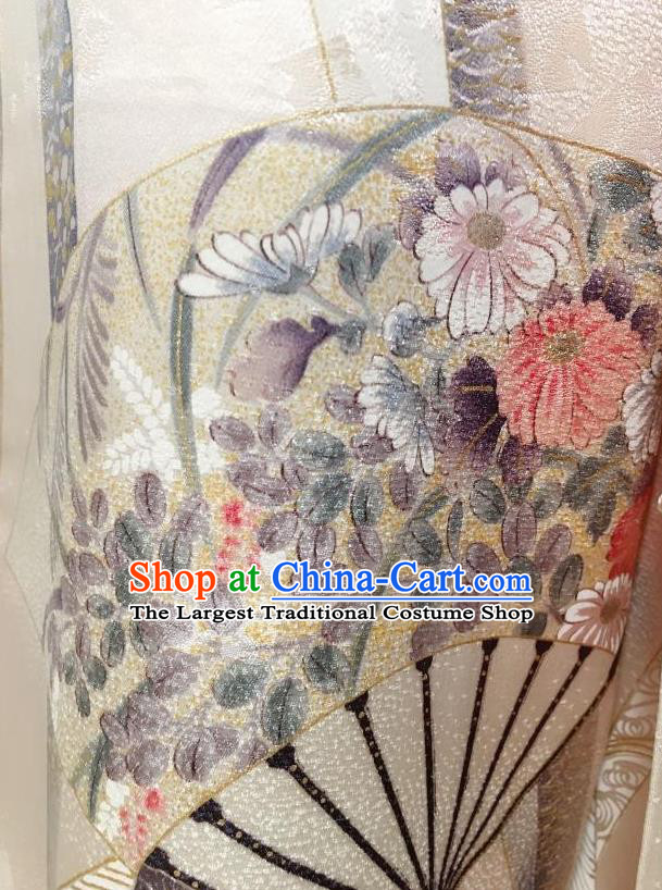 Traditional Japanese Geisha Printing Chrysanthemum Fan Beige Furisode Kimono Japan Yukata Dress Costume for Women