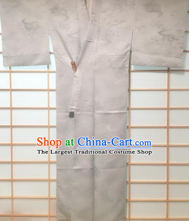 Traditional Japanese Classical Pattern Grey Silk Kimono Japan Yukata Costume for Men