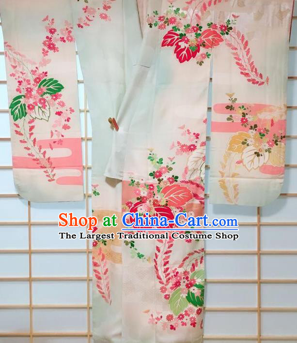 Japanese Geisha Classical Chrysanthemum Pattern Light Green Furisode Kimono Japan Traditional Yukata Dress Costume for Women