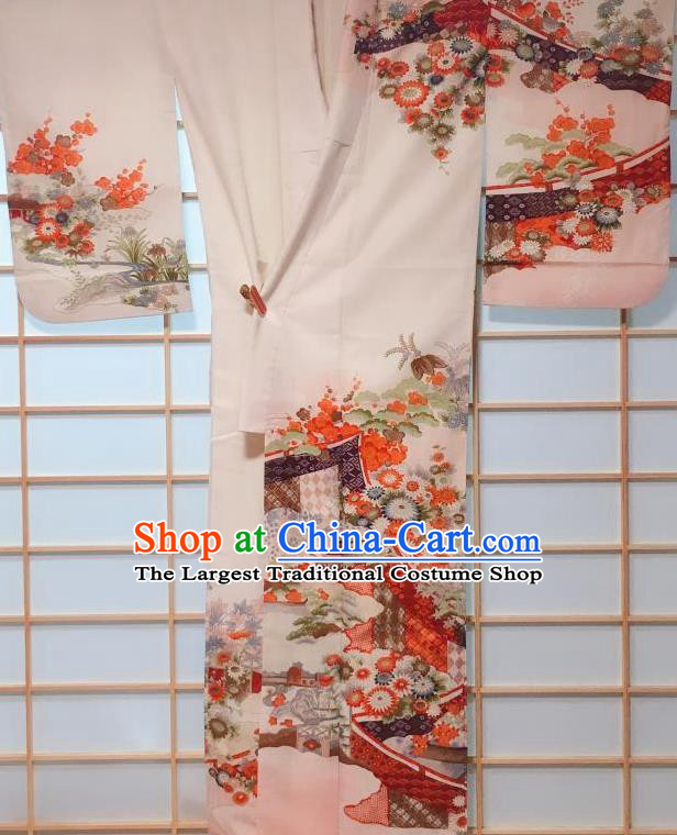 Japanese Classical Courtyard Chrysanthemum Pattern Beige Tsukesage Kimono Japan Traditional Yukata Dress Costume for Women