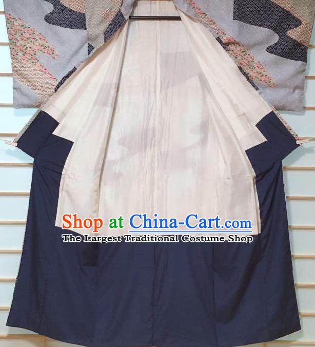 Traditional Japanese Grey Kimono Japan Classical Scale Pattern Yukata Dress Costume for Women