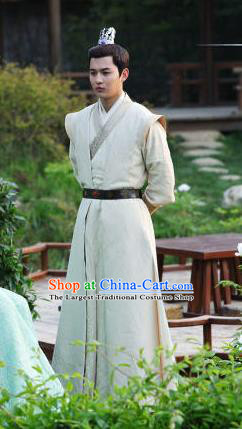 Chinese Ancient Swordsman Lue Ying Clothing Historical Drama Colourful Bone Costume and Headpiece for Men