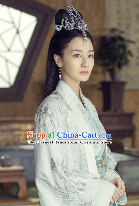 Chinese Historical Drama Ancient Swordsman Hostess Shangguan Xi Hanfu Dress Under the Power Costume and Headpiece for Women