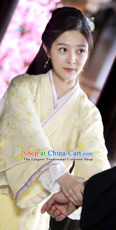 Chinese Ancient Young Lady Historical Costumes Drama Princess at Large Ji Xianyun Yellow Hanfu Dress