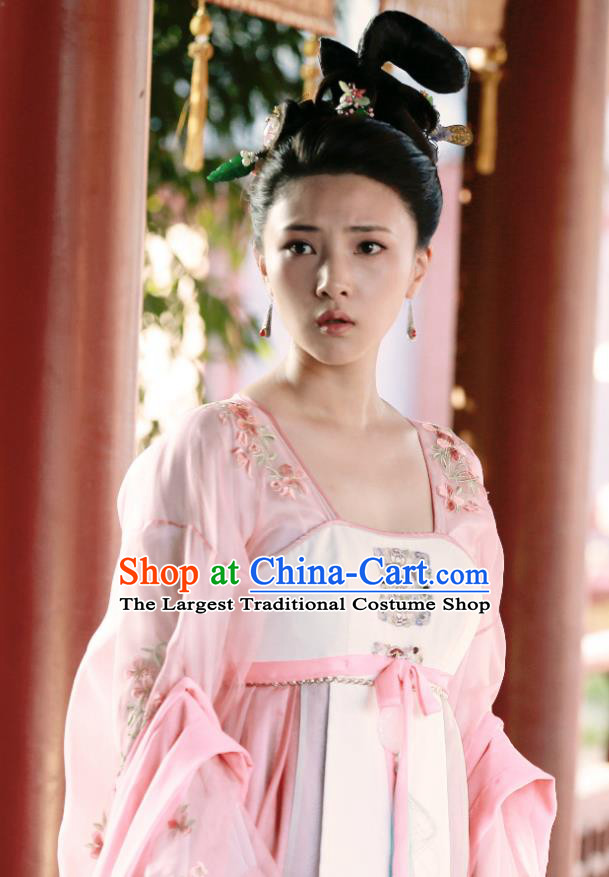 Chinese Wuxia Drama Ancient Princess Garment The King of Blaze Costumes Apparels Infanta Pink Hanfu Dress and Hair Jewelries