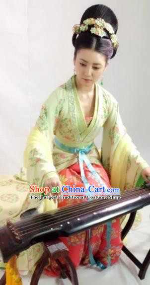 Chinese Ancient Court Lady Garment Costumes and Headdress Drama The World of Love Rani Du Siyu Green Hanfu Dress
