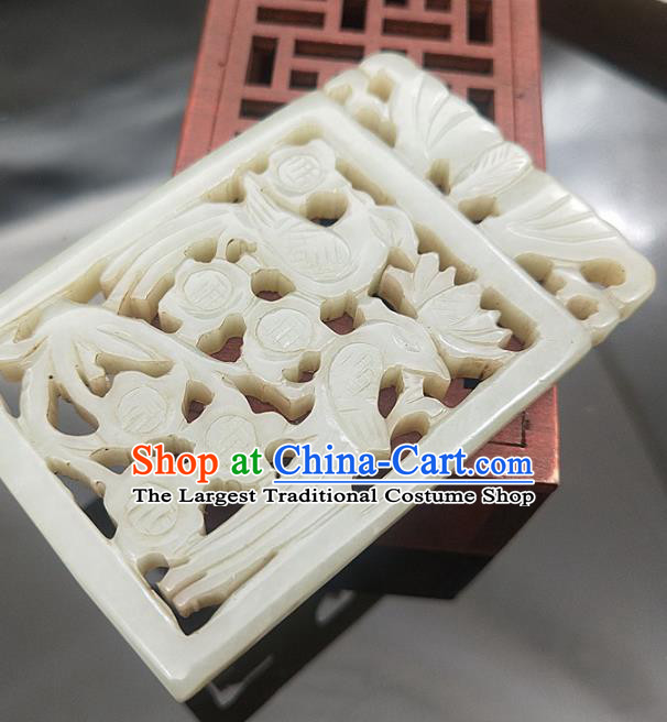 Chinese Handmade Jade Carving Accessories Handgrip Craft Jade Jewelry Jade Magpie Necklace Pendant