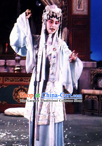 Chinese Cantonese Opera Tsing Yi Dress Apparel Princess Chang Ping Peking Opera Garment Taoist Nun Costumes and Headpieces