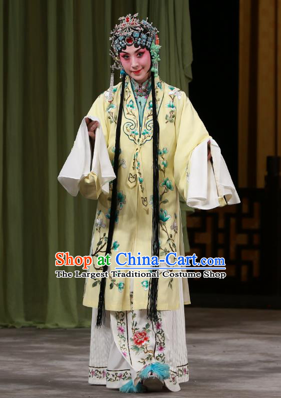 Traditional Chinese Peking Opera Diva Dress Garment Return of the Phoenix Costumes Young Female Apparels Rich Lady Yellow Cape and Headdress