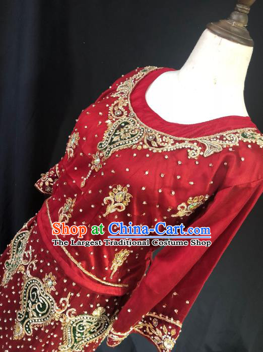 Indian Traditional Bride Dark Red Lehenga Exquisite Embroidered Dress Asian Hui Nationality Wedding Costume for Women