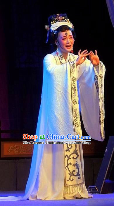 Chinese Shaoxing Opera Queen Dou White Dress Costumes and Hair Accessories Han Wen Empress Yue Opera Actress Garment Apparels