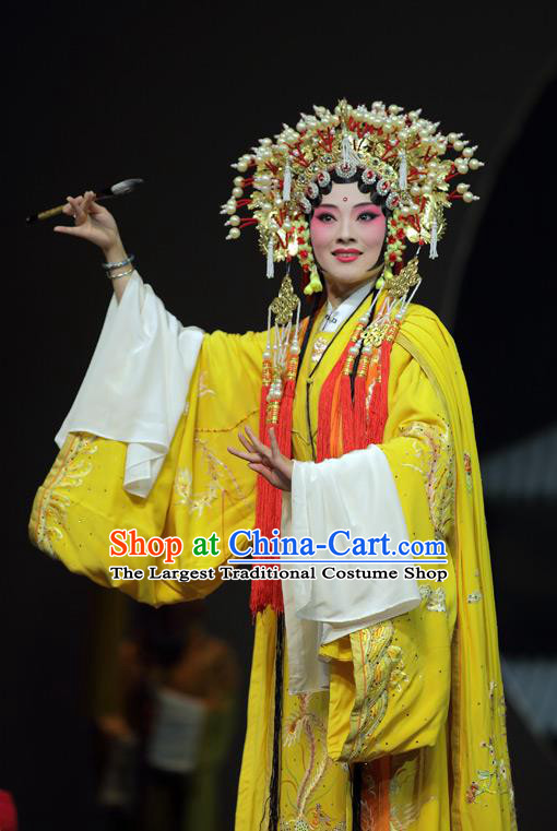 Chinese Kun Opera Hua Tan Embroidered Dress Apparels Costumes and Headdress Dream of Red Mansions Kunqu Opera Imperial Consort Yuan Chun Garment