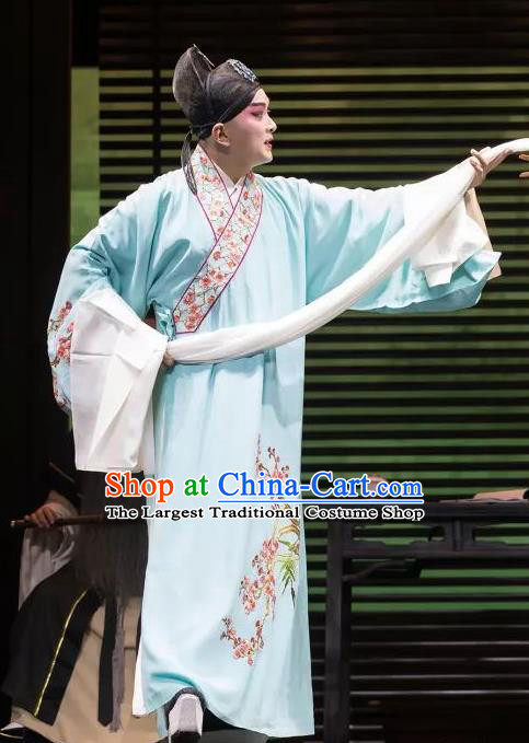the Legend of Washing the Silk Gauze Chinese Kun Opera Scholar Liang Chenyu Garment Costumes and Headwear Kunqu Opera Young Male Apparels Clothing
