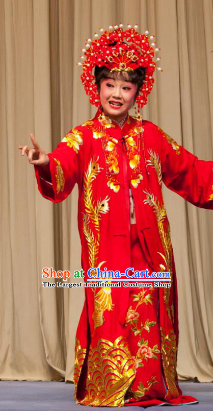 Chinese Ping Opera Bride Fei Jie Young Female Apparels Costumes and Headpieces Traditional Pingju Opera Hua Tan Red Dress Garment