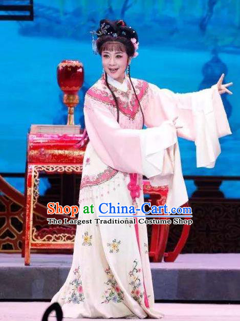 Chinese Shaoxing Opera Diva Noble Lady Dress Costume and Headdress A Bride For A Ride Apparels Yue Opera Hua Tan Young Female Garment