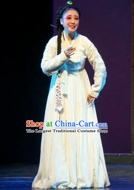 Chinese Shaoxing Opera Geisha Chun Xiang White Hanbok Garment and Headpieces Chunh Yang Yue Opera Hua Tan Dress Costumes Apparels