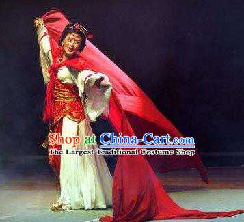 Chinese Shaoxing Opera Hua Tan Actress Garment Costumes and Hair Accessories Yue Opera Yu Beauty Young Lady Dress Yu Ji Apparels