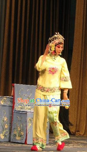Chinese Beijing Opera Young Lady Apparels Xiu Ru Ji Costumes and Headpieces Traditional Peking Opera Hua Tan Li Yaxian Dress