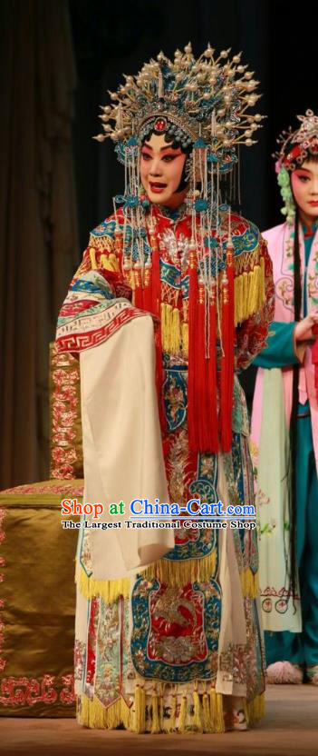 Chinese Beijing Opera Actress Garment Hua Tan Costumes and Hair Accessories Traditional Peking Opera Wang Baochuan Dress Princess Dai Zhan Apparels