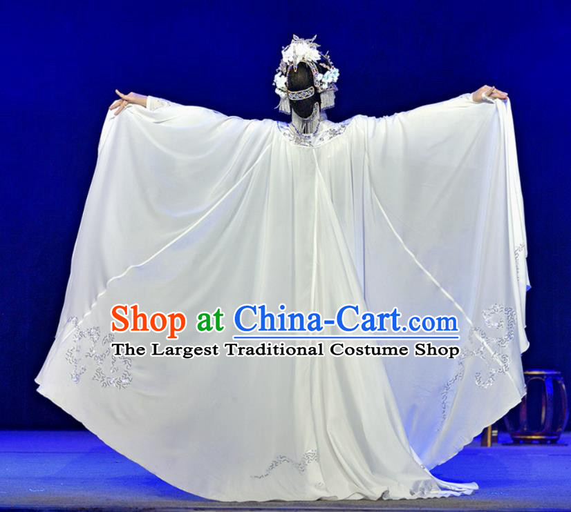 Chinese Sichuan Opera Tsing Yi Costumes and Hair Accessories Guiying and Wang Kui Traditional Peking Opera Distress Maiden Dress Young Female Apparels