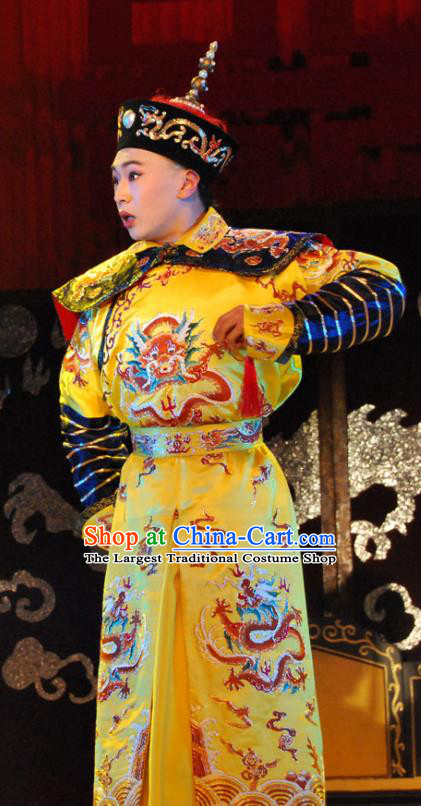 Shao Nian Tian Zi Chinese Qu Opera Qing Dynasty Emperor Shunzhi Apparels Costumes and Headpieces Traditional Beijing Opera Young Male Garment Monarch Fu Lin Clothing