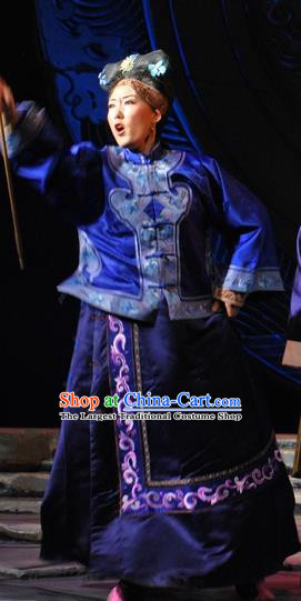 Chinese Beijing Opera Elderly Female Garment Costumes and Headdress Under the Red Banner Traditional Qu Opera Dame Apparels Pantaloon Dress