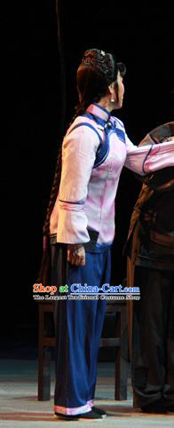 Chinese Cantonese Opera Village Girl Garment Liang Cha Wang Chuan Qi Costumes and Headdress Traditional Guangdong Opera Young Lady Apparels Hui Lan Dress