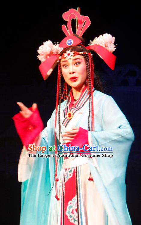 Chinese Historical Drama Princess Hu Die Ancient Young Lady Garment Costumes Traditional Miao Ethnic Girl Dance Dress Apparels and Headdress