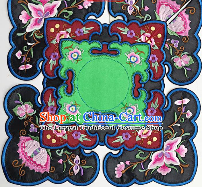 Chinese Traditional Qing Dynasty Embroidered Butterfly Flowers Pattern Three Layers Black Patch Embroidery Craft Embroidered Shoulder Accessories