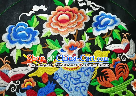 Chinese Traditional Embroidered Flowers Vase Patch Cloth Decoration Embroidery Craft Embroidered Accessories