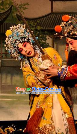 Chinese Shanxi Clapper Opera Empress Dowager Garment Costumes and Headdress Traditional Bangzi Opera Dame Dress Elderly Female Apparels