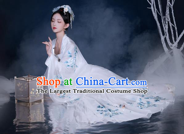 Traditional Chinese Song Dynasty Court Female Historical Costumes Ancient Imperial Concubine Hanfu Garment Embroidered Cloak Blouse Camisole and Skirt Complete Set