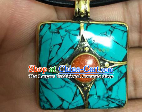 Chinese Traditional Tibetan Nationality Jewelry Decoration Zang Ethnic Necklace Pendant Accessories for Women