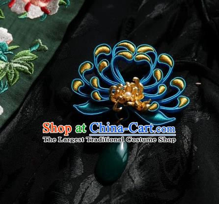 Chinese Classical Cheongsam Silk Chrysanthemum Brooch Traditional Hanfu Accessories Handmade Jade Breastpin for Women