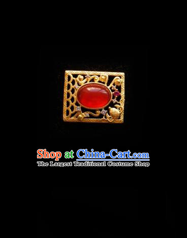 Chinese Classical Cheongsam Red Stone Brooch Traditional Hanfu Accessories Handmade Breastpin for Women