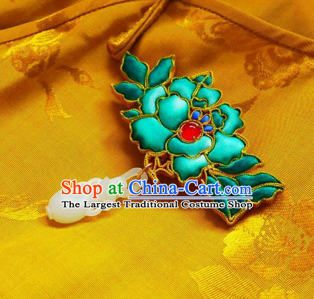 Chinese Classical Cheongsam Green Silk Peony Brooch Traditional Hanfu Accessories Handmade Jade Vase Breastpin Pendant for Women
