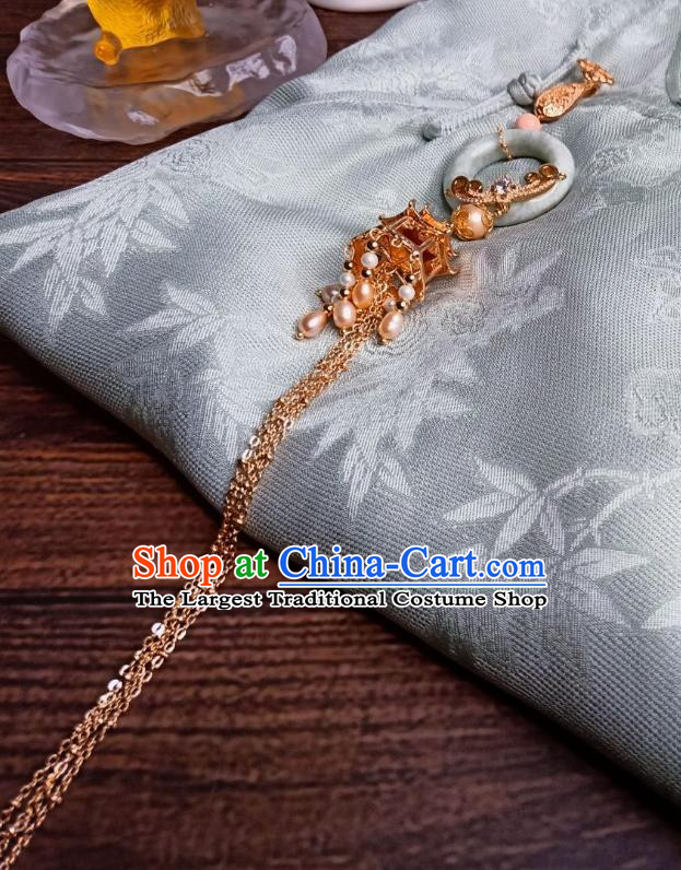 Chinese Classical Golden Palace Brooch Traditional Hanfu Accessories Handmade Cheongsam Jade Breastpin Pearls Tassel Pendant for Women