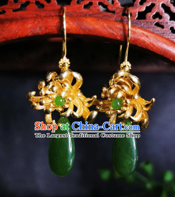 Chinese Handmade Qing Dynasty Golden Chrysanthemum Earrings Traditional Hanfu Ear Jewelry Accessories Classical Court Eardrop for Women