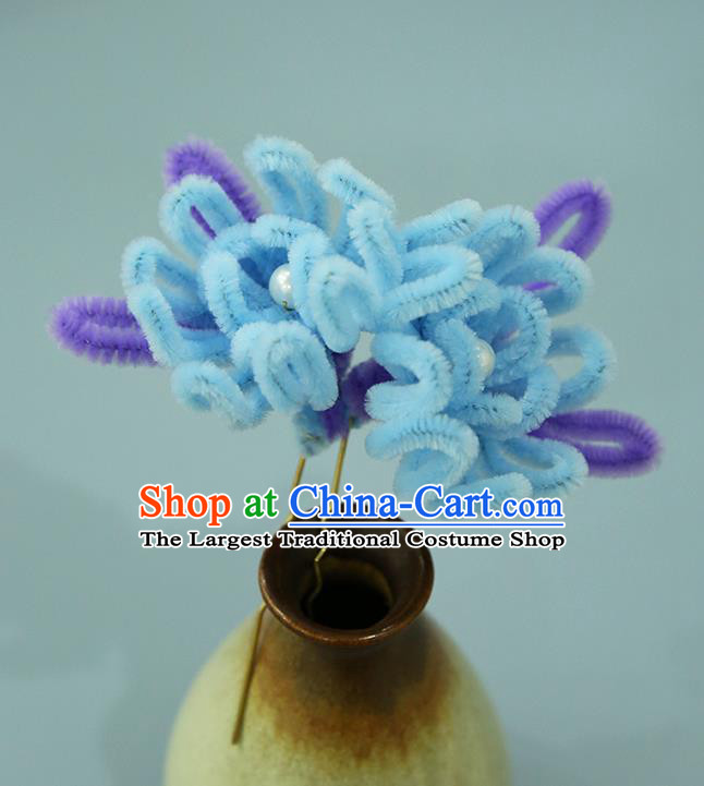 Handmade Chinese Qing Dynasty Blue Velvet Chrysanthemum Hairpins Traditional Classical Hair Accessories Ancient Imperial Consort Hair Clip for Women