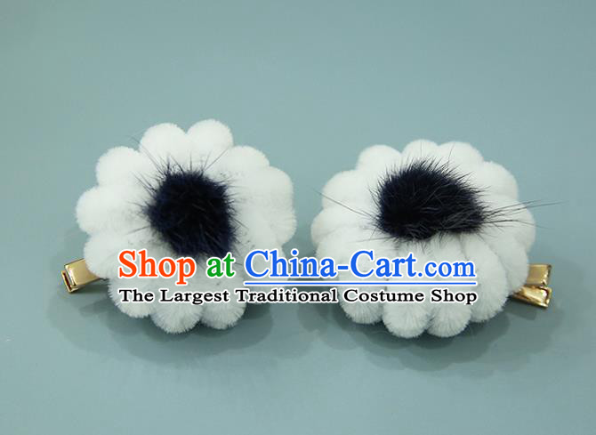 Handmade Chinese White Velvet Peony Pumpkin Hair Claws Traditional Classical Hair Accessories Ancient Imperial Consort Hair Stick for Women