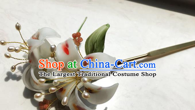Handmade Chinese Court Pearls Hairpins Traditional Classical Hair Accessories Ancient Qing Dynasty Princess White Lily Flowers Hair Clip for Women