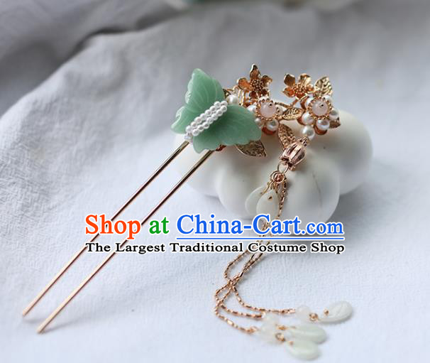 Handmade Chinese Jade Butterfly Hair Clip Traditional Classical Hanfu Hair Accessories Ancient Princess Golden Tassel Hairpins for Women