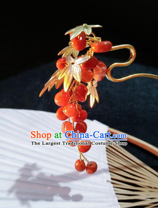 Handmade Chinese Hanfu Red Agate Beads Hair Clip Traditional Hair Accessories Ancient Golden Maple Leaf Hairpins for Women