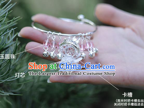 Top Grade Chinese Classical Jewelry Accessories Handmade Ancient Hanfu Argent Bells Tassel Sachet Bracelet for Women