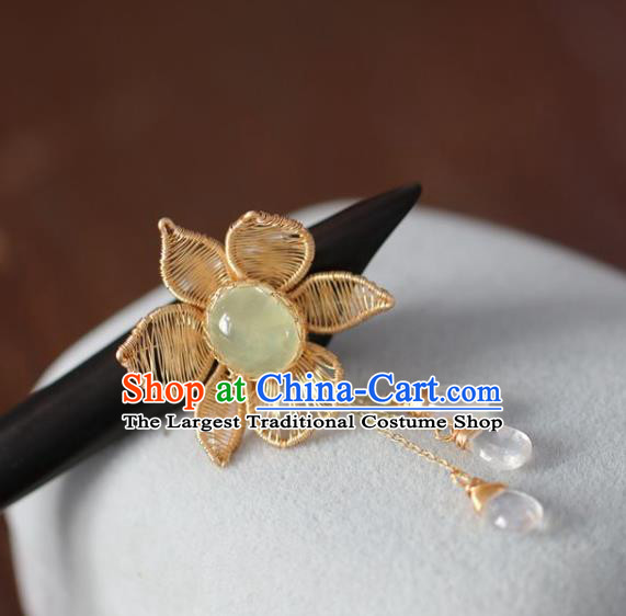 Handmade Chinese Cheongsam Chrysoprase Hair Clip Traditional Hanfu Hair Accessories Golden Flower Ebony Hairpins for Women