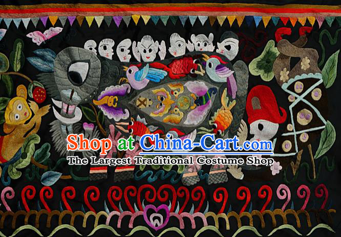 Chinese Traditional Embroidered Grey Elephant and the Monkey Fabric Patches Handmade Embroidery Craft Miao Ethnic Embroidering Applique Accessories